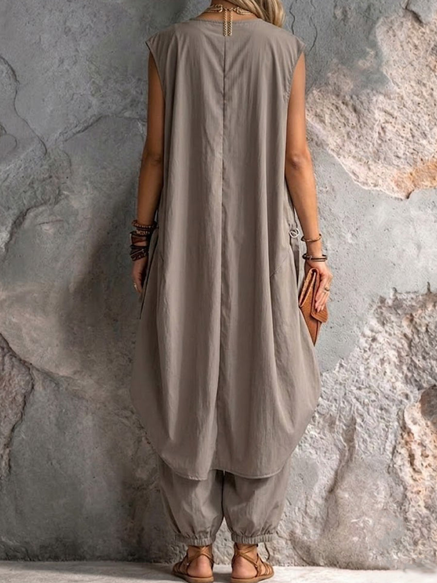 Retro-resort Style Two-piece Set Featuring A Sleeveless Top And High-waisted, Wide-leg, Cuffed-hem Trousers With 3d Side Pockets